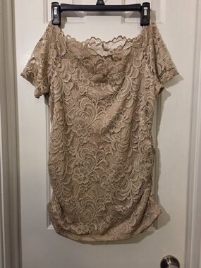 Women's Beige Floral Lace Off The Shoulder Top With Ruched Sides.  Size XL